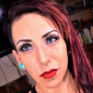 Meet your Posher, Emanon